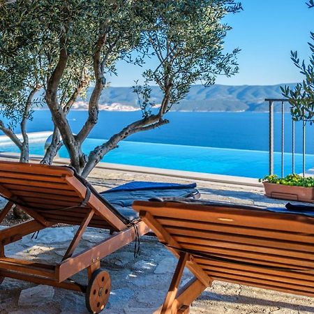 Villa Secluded Paradise Omiš Exteriör bild