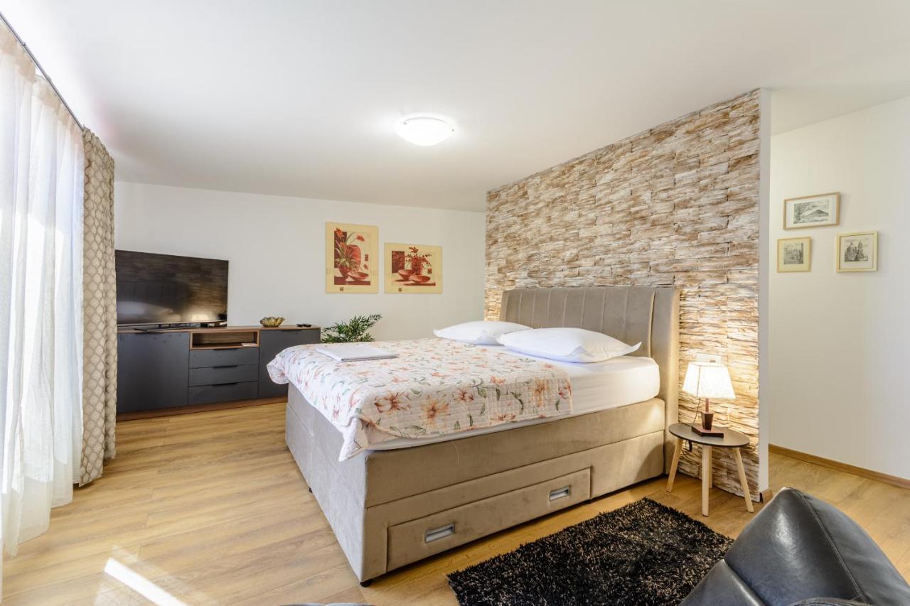 Villa Secluded Paradise Omiš Exteriör bild
