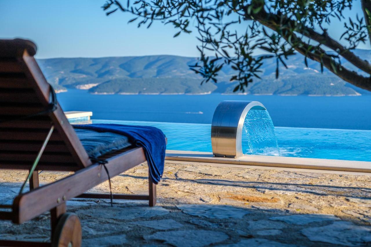 Villa Secluded Paradise Omiš Exteriör bild