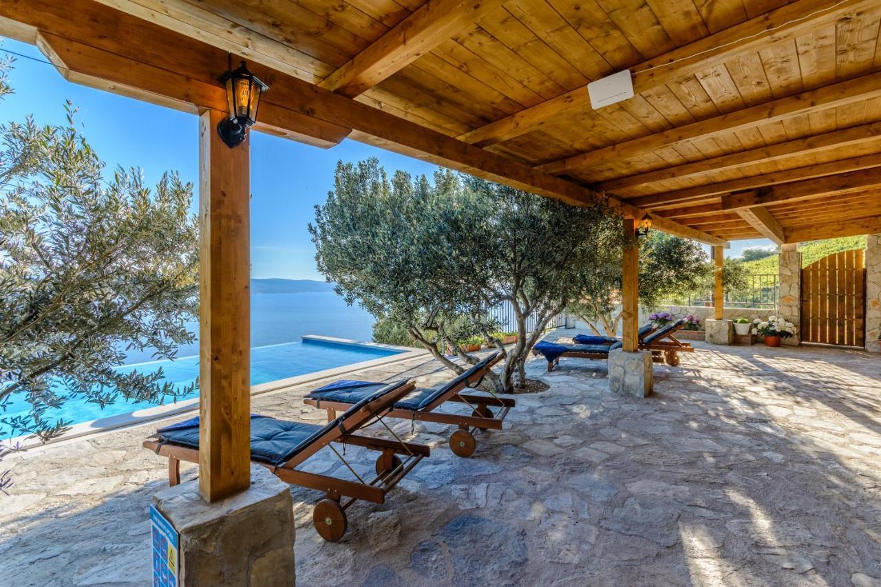 Villa Secluded Paradise Omiš Exteriör bild