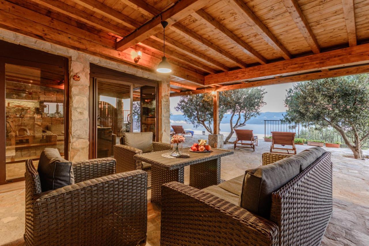 Villa Secluded Paradise Omiš Exteriör bild